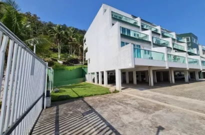 Casa venda mobiliado em Condomínio fechado, com 1 Dormitório com 55,00m² à por R$ 500.000,00 - Martim de Sá- Caraguatatu