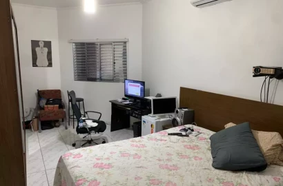Sobrado com 3 dormitórios, 2 Suítes para locação definitiva por R$ 3.600,00 - Jardim Jaqueira-Caraguatatuba-SP
