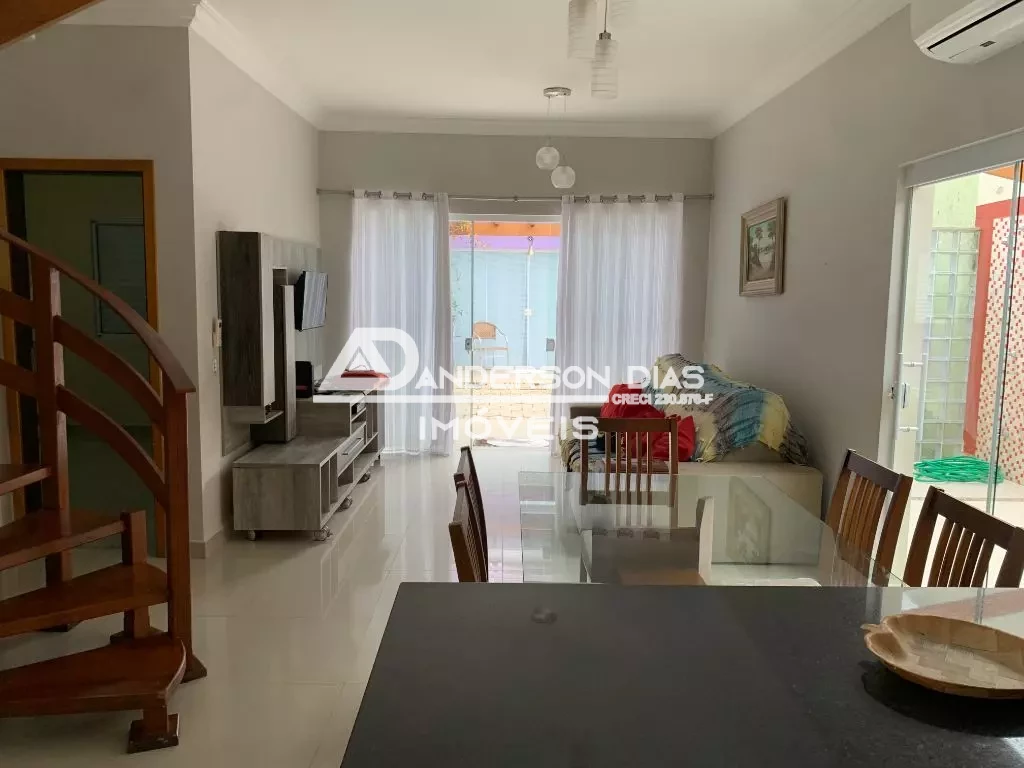Sobrado com 3 dormitórios à venda, 165 m² por R$ 510.000 - Massaguaçu - Caraguatatuba/SP