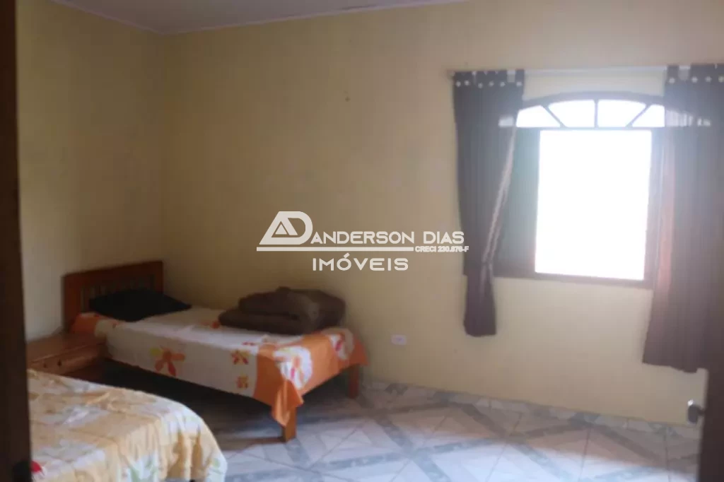 Sobrado com 4 dormitórios à venda, 180 m² por R$ 500.000,00 - Jaragua - Caraguatatuba/SP